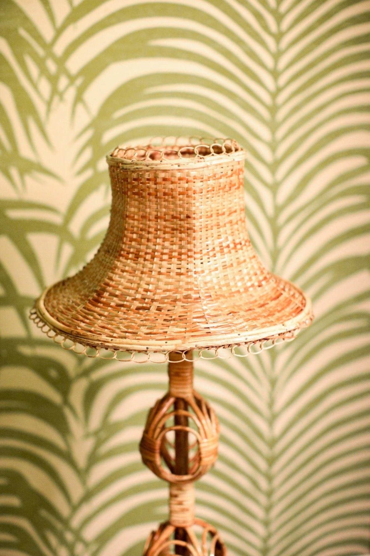 Console Garden Lamp