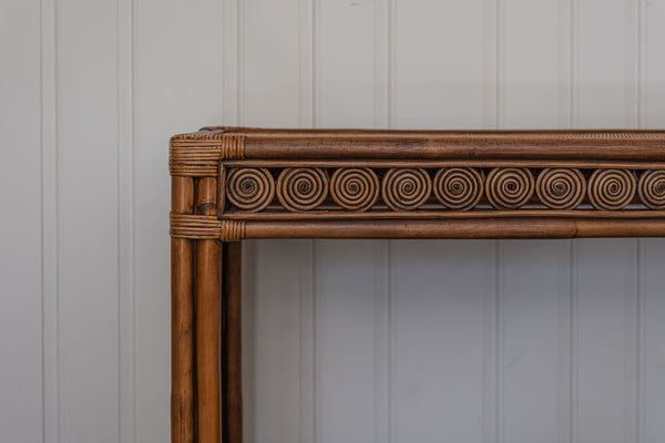 Lovett Console