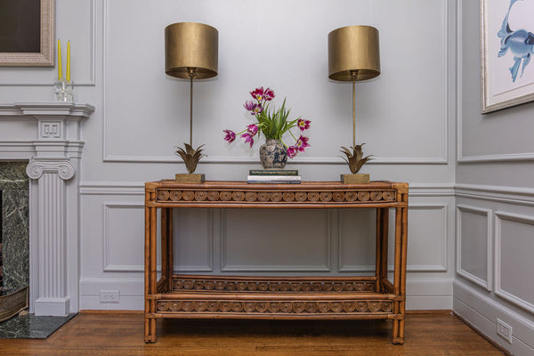Lovett Console
